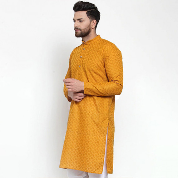 http://393881.2783915.xyz/products/men-mustard-yellow-thread-work-cotton-kurta