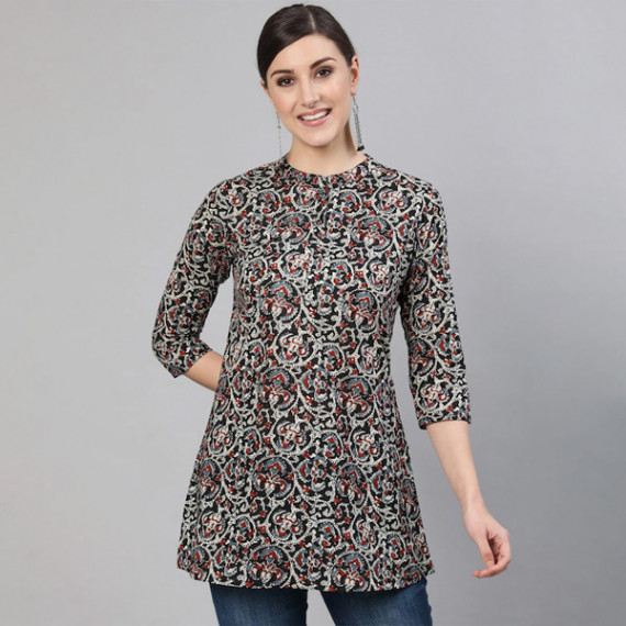 http://393881.2783915.xyz/products/women-black-maroon-abstract-printed-tunic