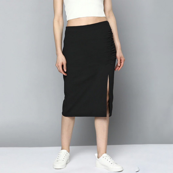 http://393881.2783915.xyz/products/women-black-pure-cotton-solid-ruched-straight-skirt