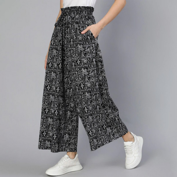 http://393881.2783915.xyz/products/women-black-white-ethnic-motifs-printed-cotton-palazzos