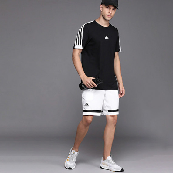 http://393881.2783915.xyz/products/men-white-black-club-brand-logo-printed-tennis-sports-shorts