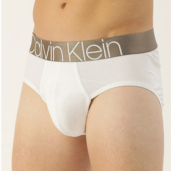 http://393881.2783915.xyz/products/men-white-solid-briefs-nb2536100