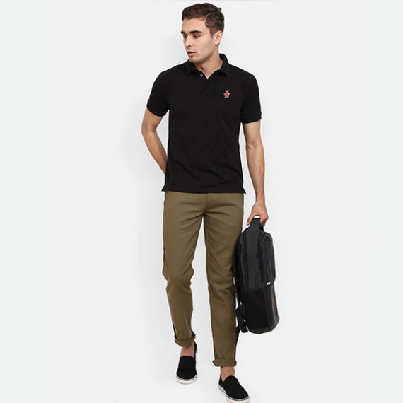 http://393881.2783915.xyz/products/men-olive-green-cotton-classic-slim-fit-trousers